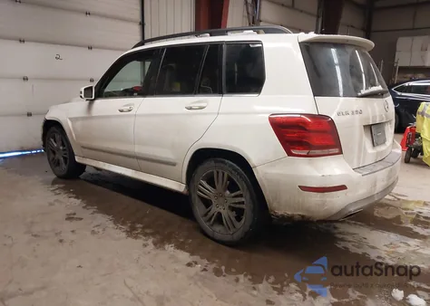 2015 Mercedes-Benz Glk 350 4Matic из США, поврежденный, VIN WDCGG8JB4FG366465